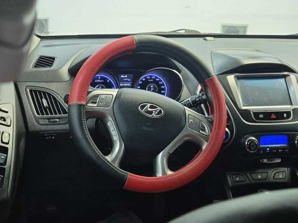 HYUNDAI Tucson - Vista 9