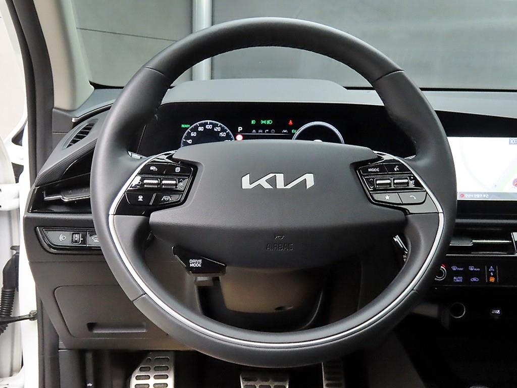 KIA Niro - Vista 9