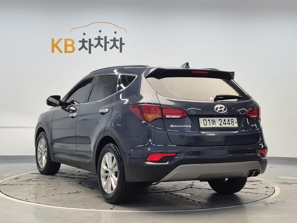 HYUNDAI Santa Fe - Vista 2