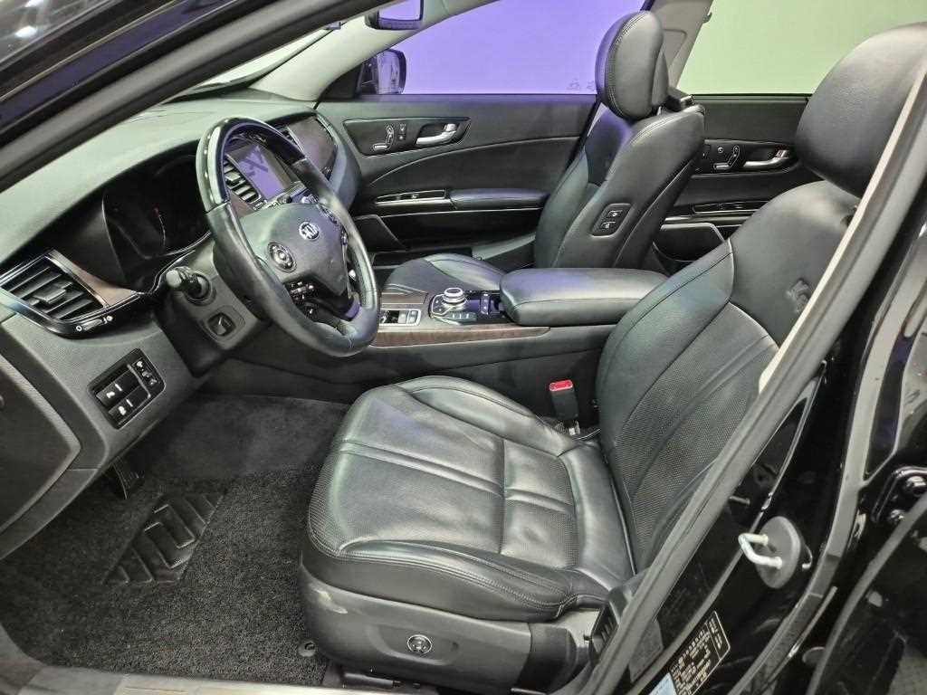 KIA K9 - Vista 11