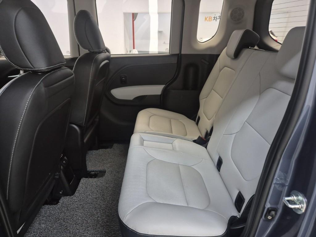 KIA Ray - Vista 12