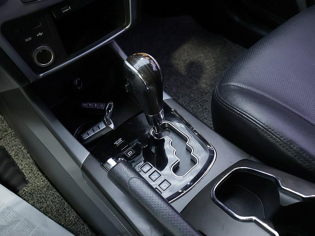 Ssangyong Korando 2015 Blanco - Importación desde Corea - HF Imports Iquique - Foto 10