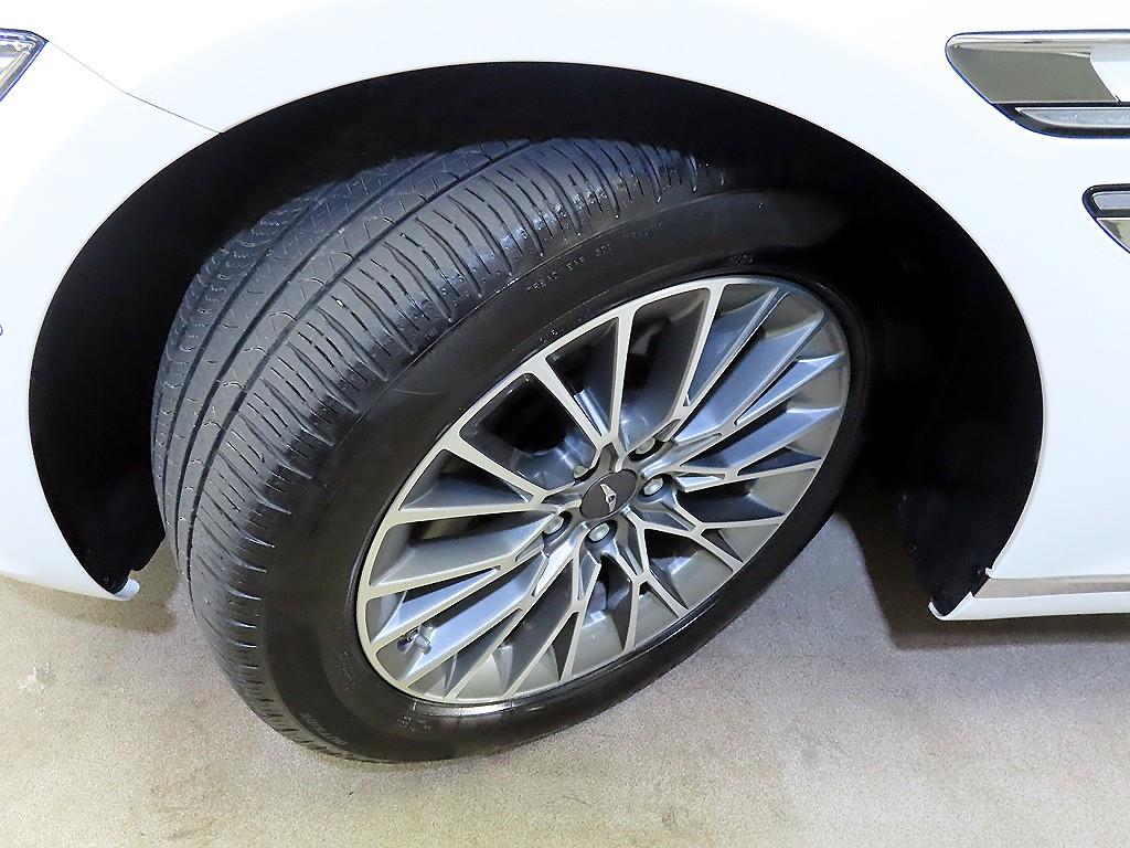 Genesis G80 2024 Blanco - Importación desde Corea - HF Imports Iquique - Foto 20