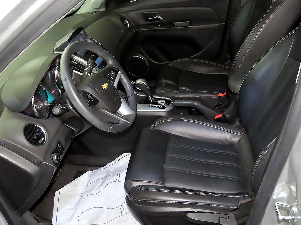 Chevrolet Cruise - Vista 6