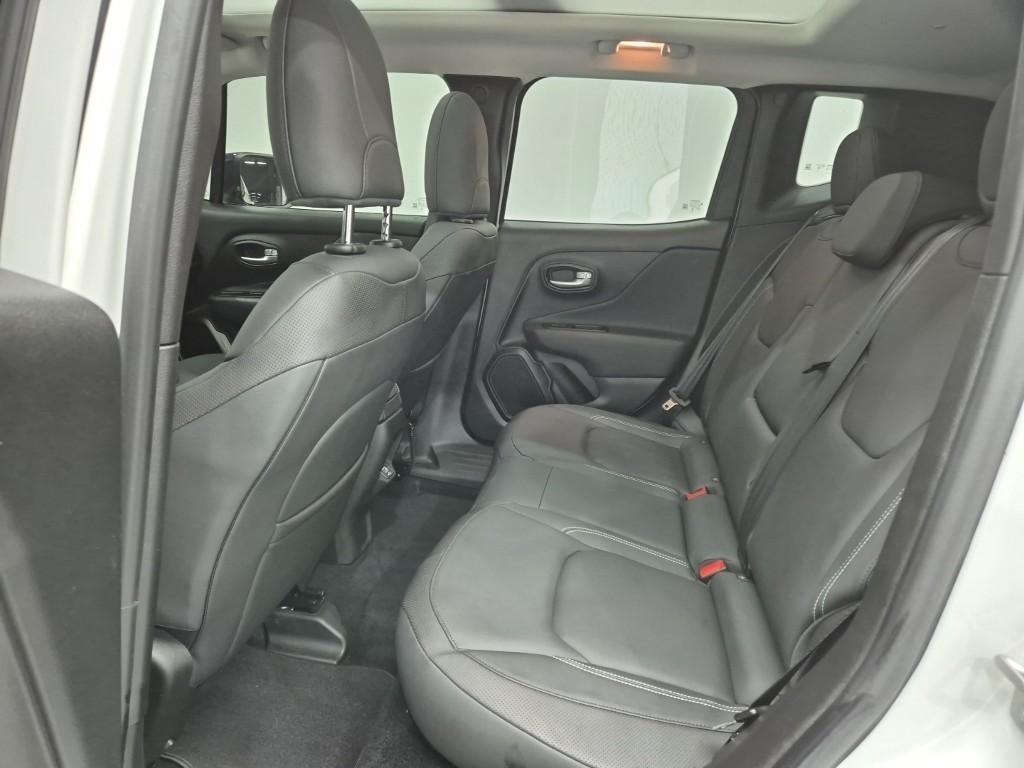 Jeep Renegade - Vista 12