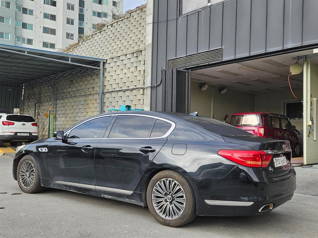 KIA K9 - Vista 6