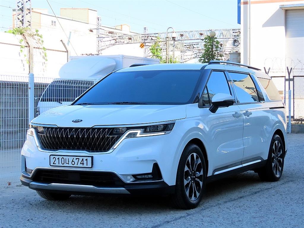 KIA Carnival - Vista 2
