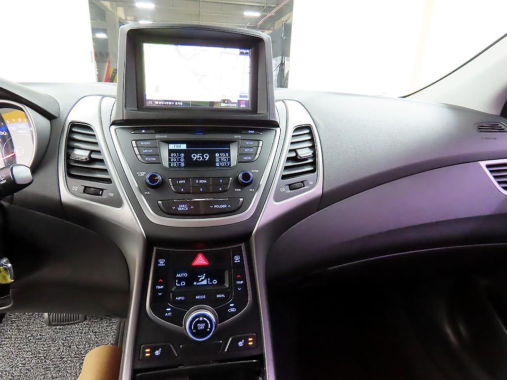 HYUNDAI Avante 2015 - Importación desde Corea - HF Imports Iquique - Foto 13