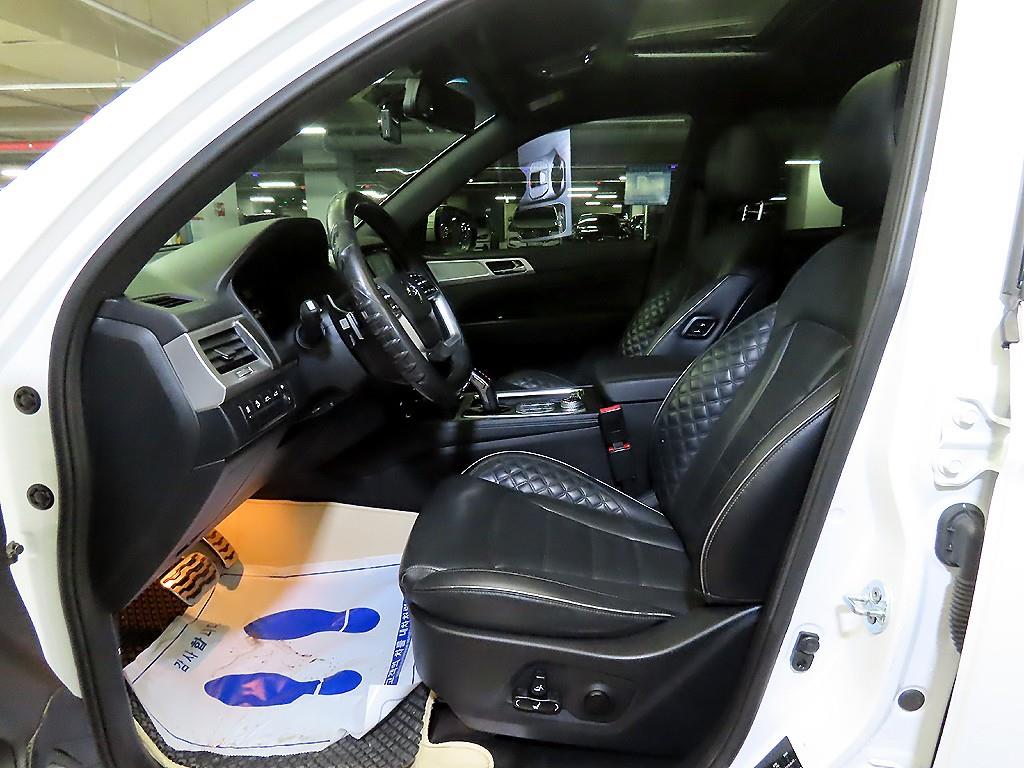 Ssangyong Rexton - Vista 6