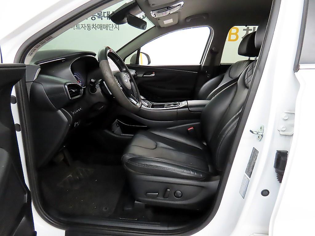 HYUNDAI Santa Fe - Vista 5