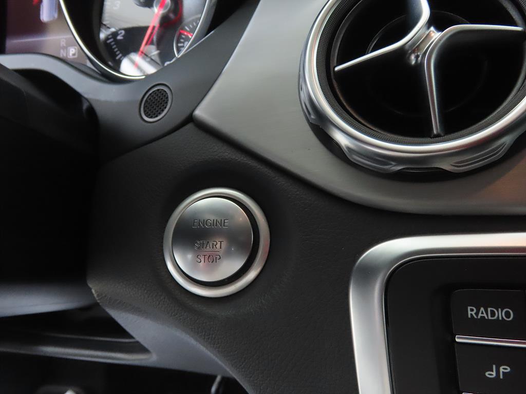Mercedes Benz GLA Class 2019 Blanco - Importación desde Corea - HF Imports Iquique - Foto 15