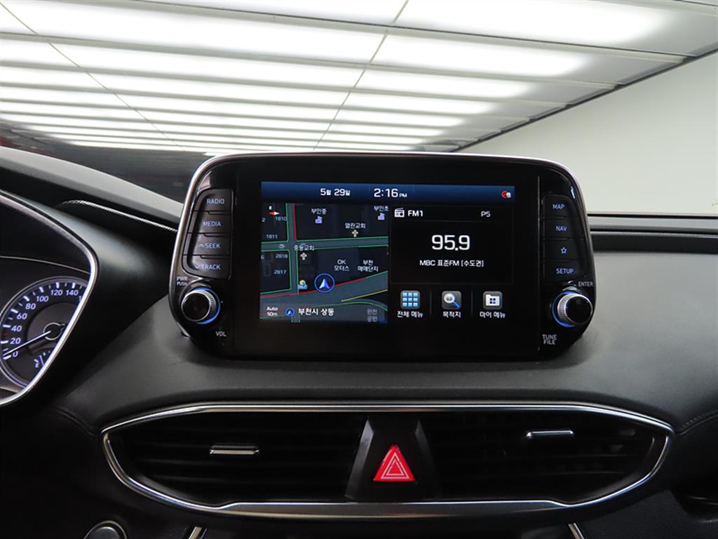 HYUNDAI Santa Fe 2019 Negro - Importación desde Corea - HF Imports Iquique - Foto 13