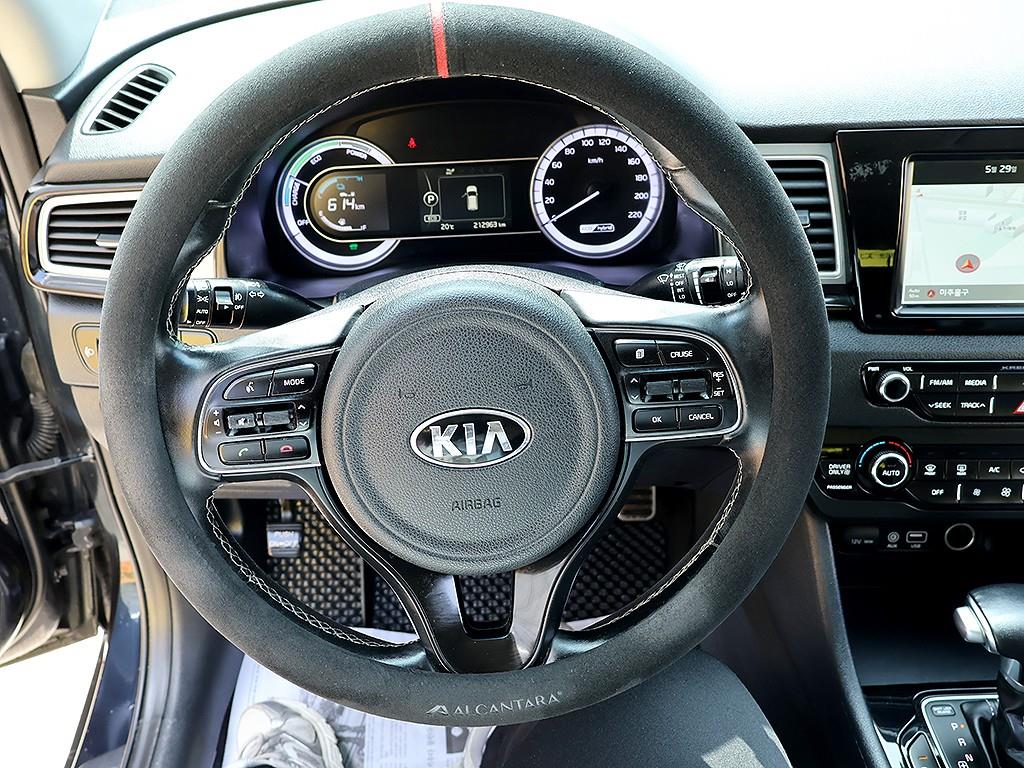 KIA Niro 2017 Azul - Importación desde Corea - HF Imports Iquique - Foto 8