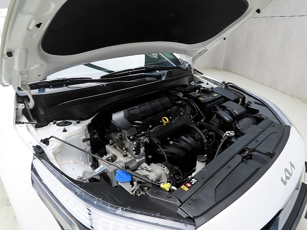 KIA K3 2023 Blanco - Importación desde Corea - HF Imports Iquique - Foto 19