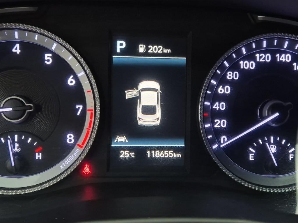 HYUNDAI Sonata - Vista 6