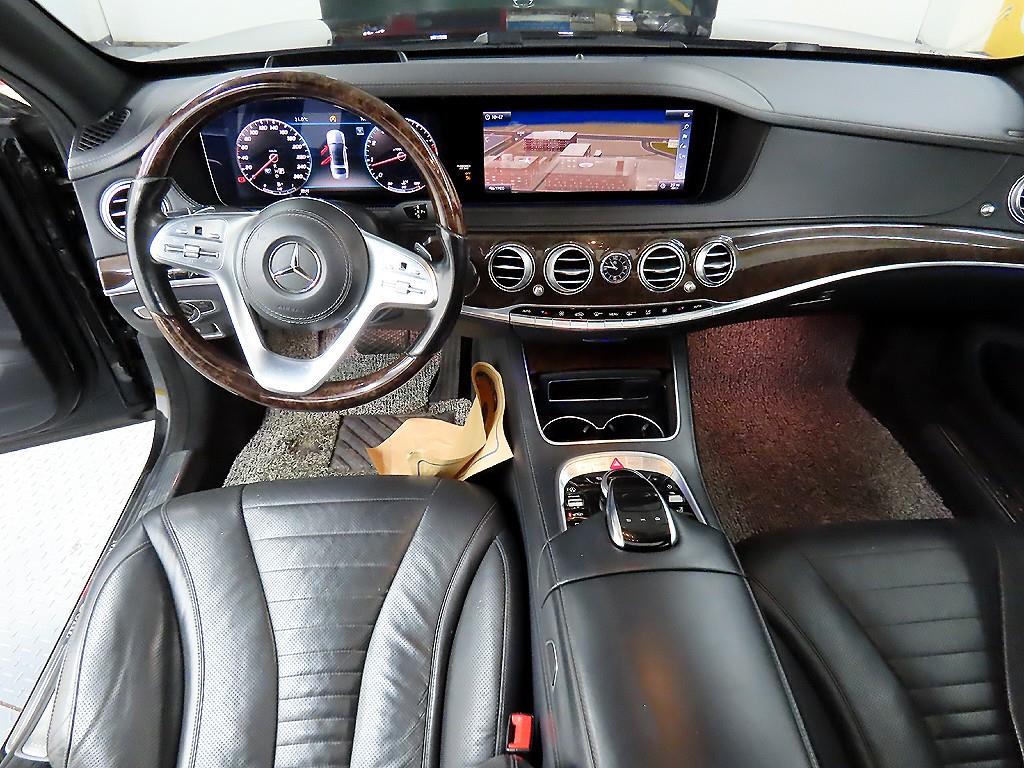 Mercedes Benz S Class - Vista 7