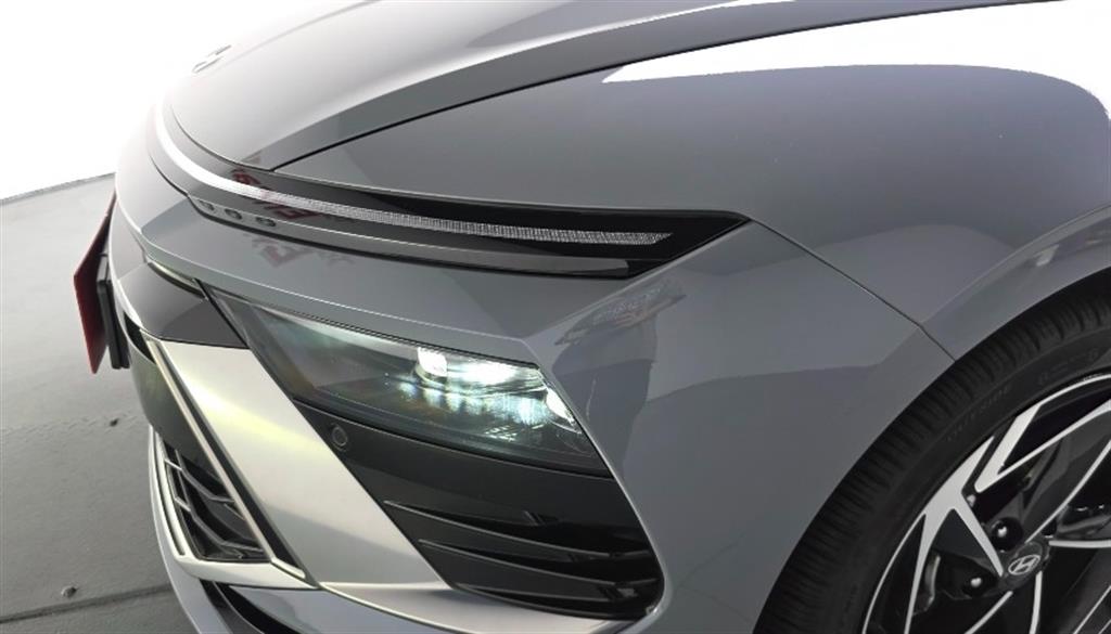 HYUNDAI Sonata - Vista 7