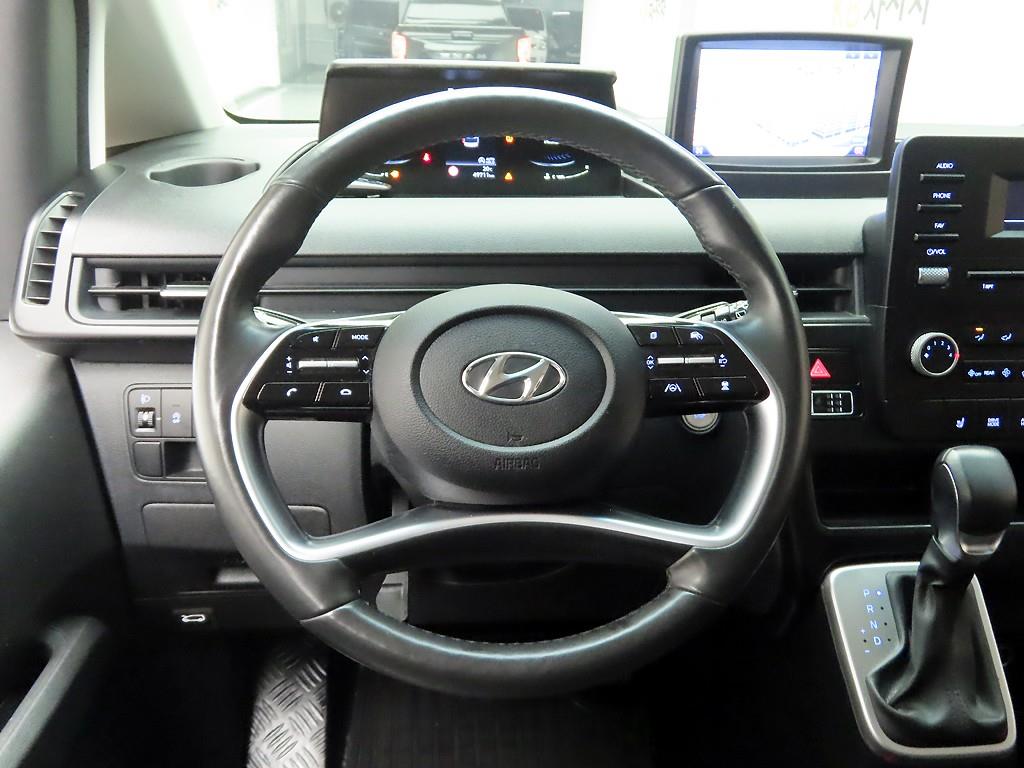 HYUNDAI Staria - Vista 7