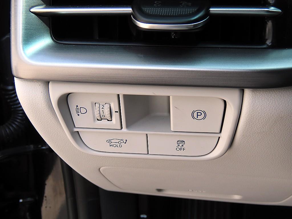HYUNDAI Grandeur - Vista 12