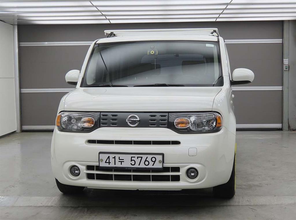 Nissan Cube - Vista 2
