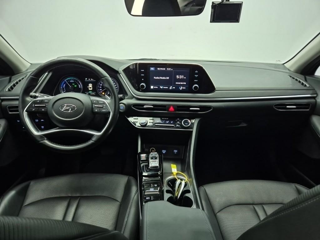 HYUNDAI Sonata - Vista 7