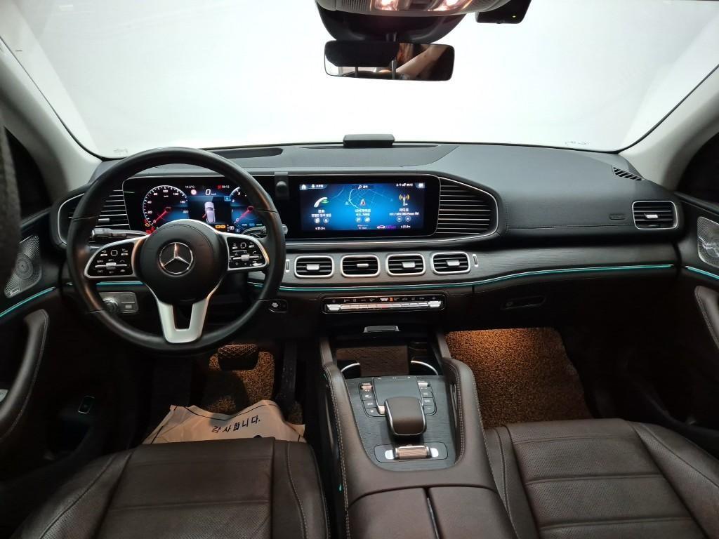 Mercedes Benz GLE Class - Vista 7