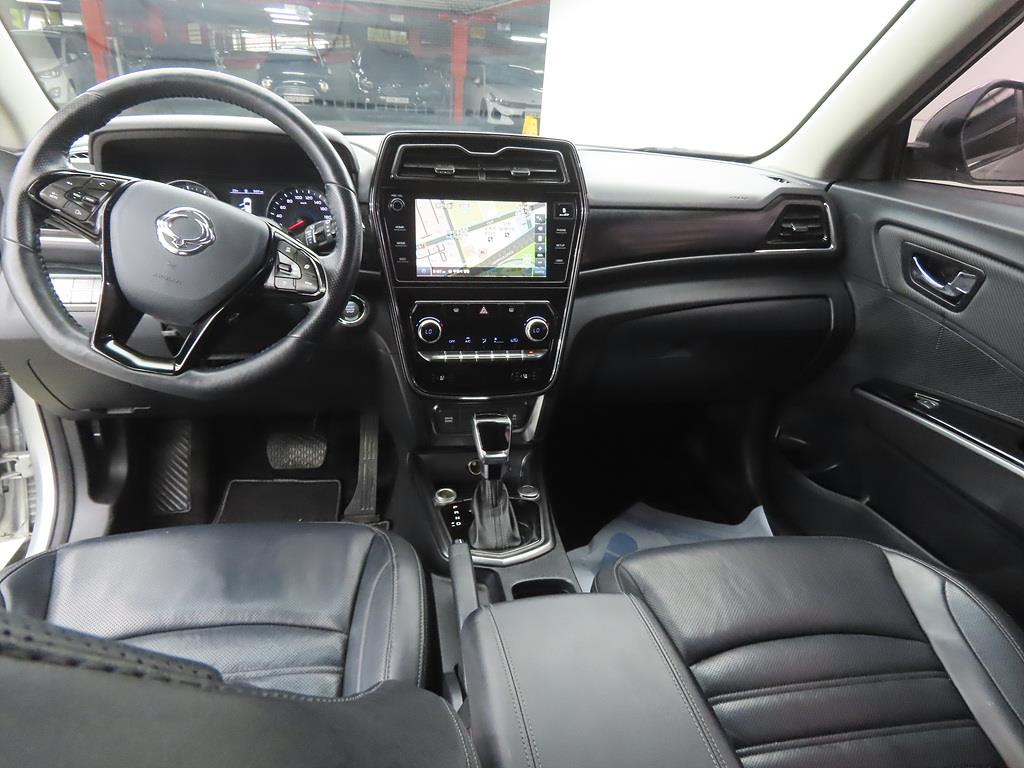 Ssangyong Tivoli - Vista 7