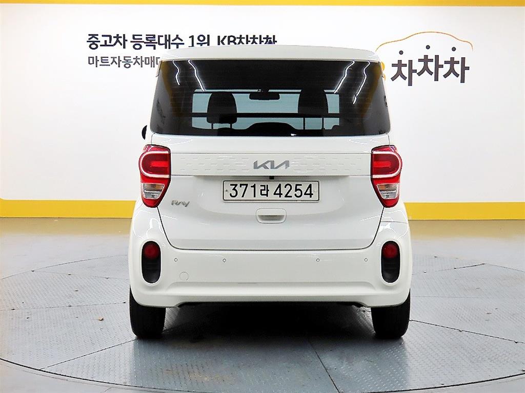 KIA Ray - Vista 3