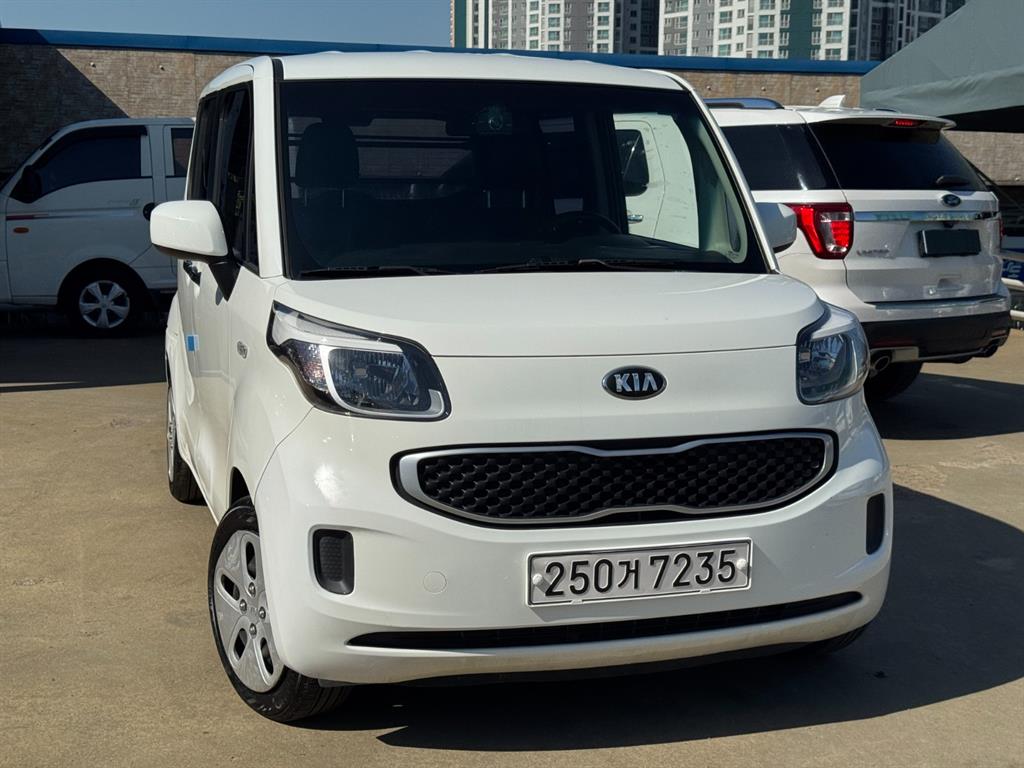 KIA Ray 2017 Blanco - Importación desde Corea - HF Imports Iquique - Foto 1