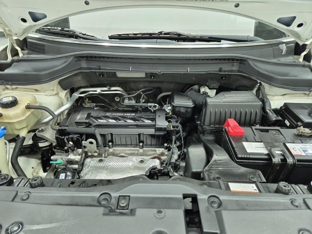 Ssangyong Tivoli - Vista 5