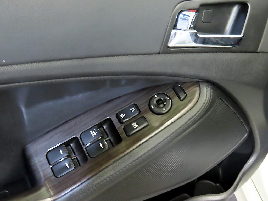 KIA K5 2011 Blanco - Importación desde Corea - HF Imports Iquique - Foto 17