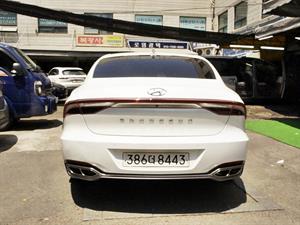 HYUNDAI Grandeur - Vista 6