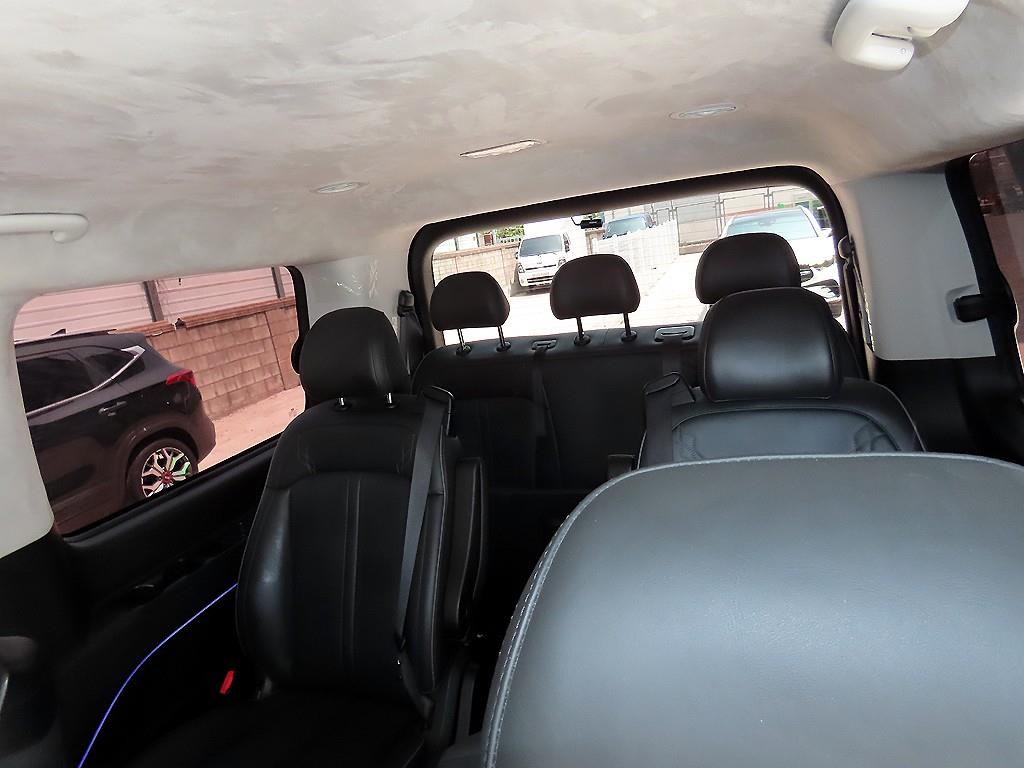 HYUNDAI Staria - Vista 7