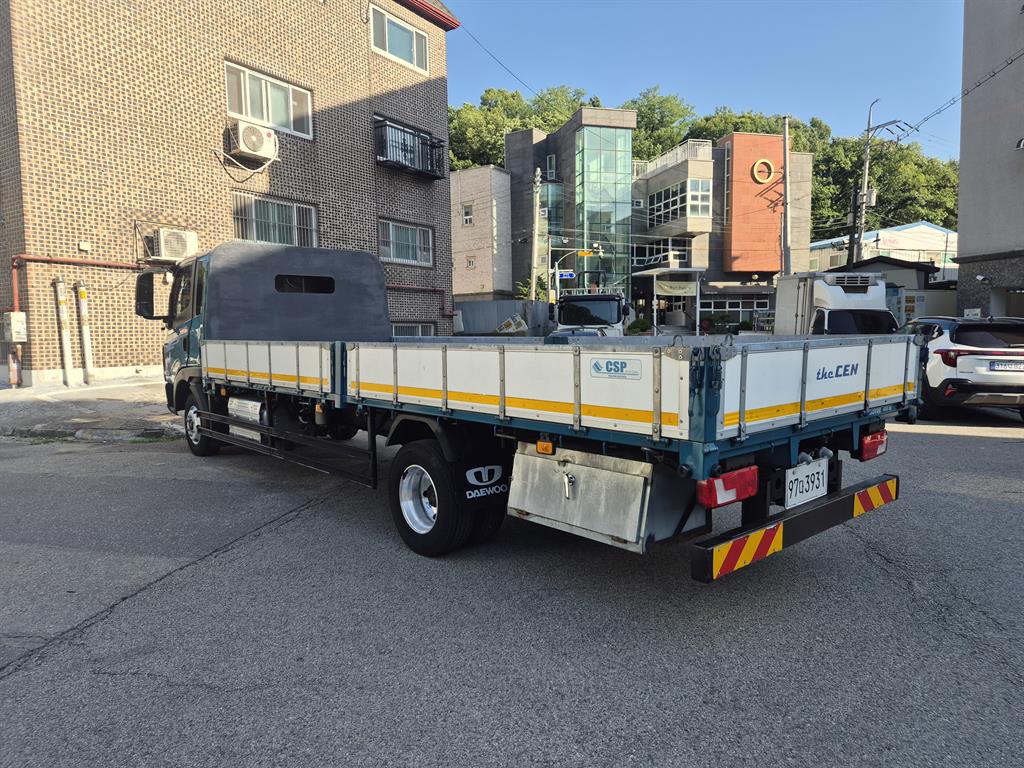 medium and large cargo Cargo - Vista 5