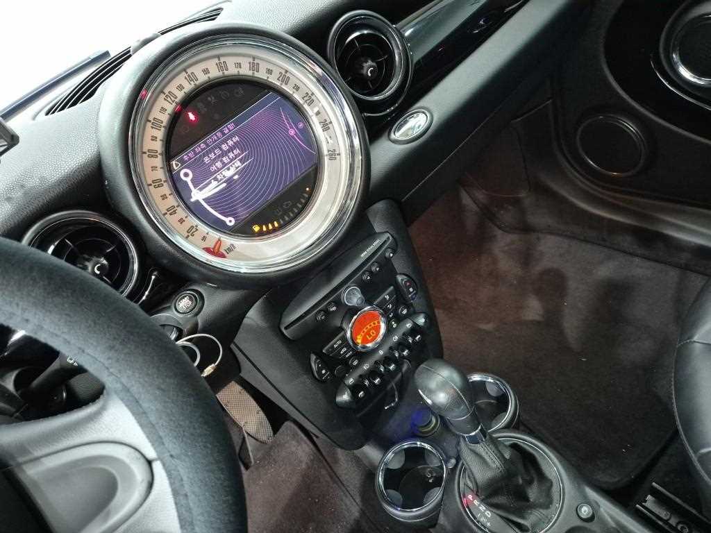 Mini Cooper - Vista 10