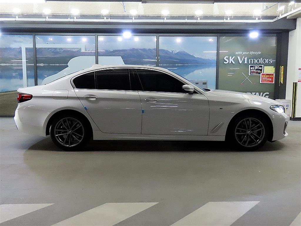 BMW 5 Series - Vista 3