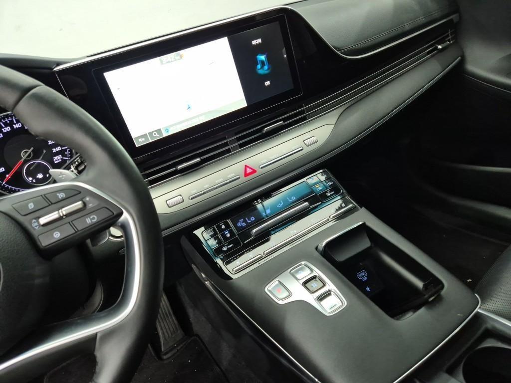 HYUNDAI Grandeur - Vista 9