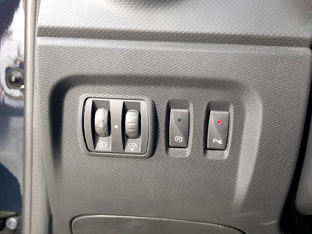 SAMSUNG QM3 - Vista 11