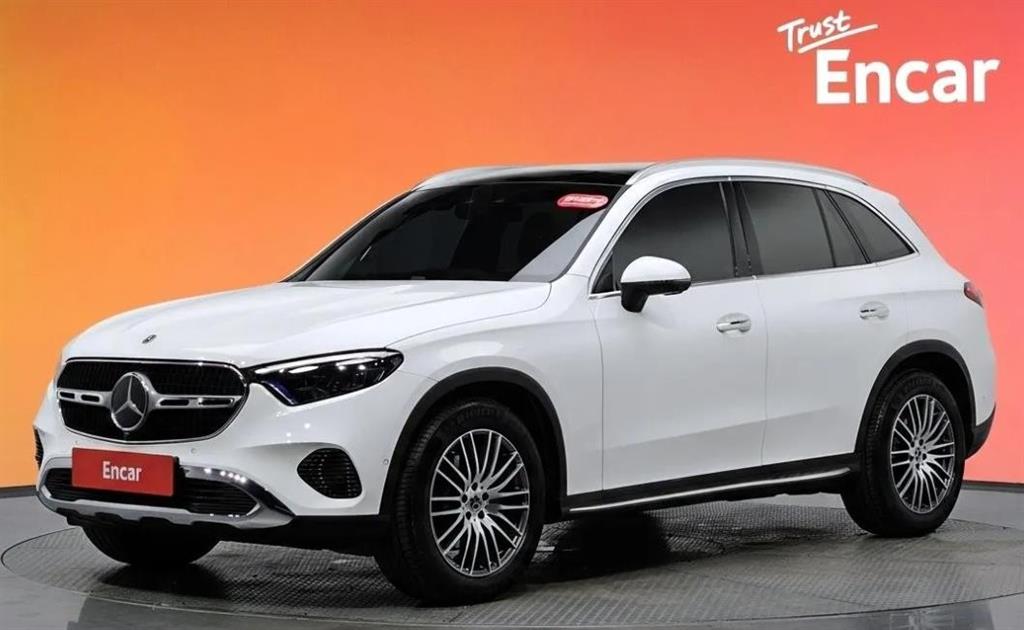 Mercedes Benz GLC Class 2025 Blanco - Importación desde Corea - HF Imports Iquique - Foto 1