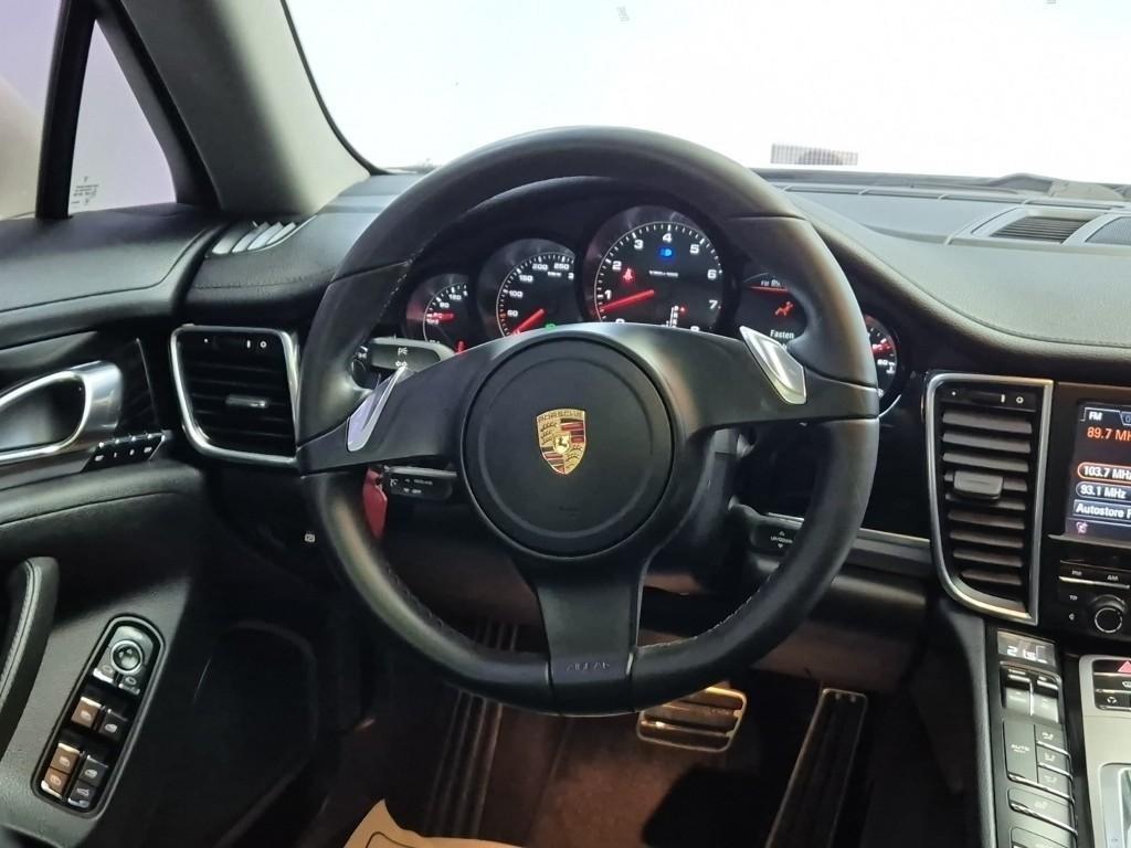 Porsche Panamera - Vista 9