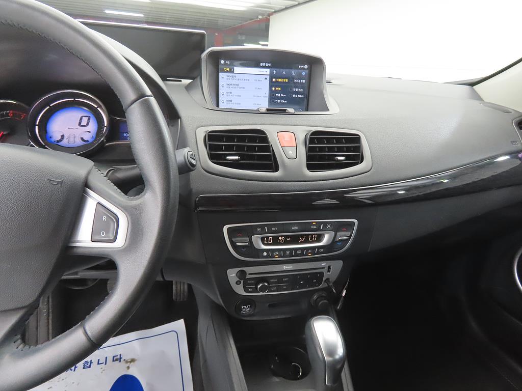 SAMSUNG SM3 - Vista 10