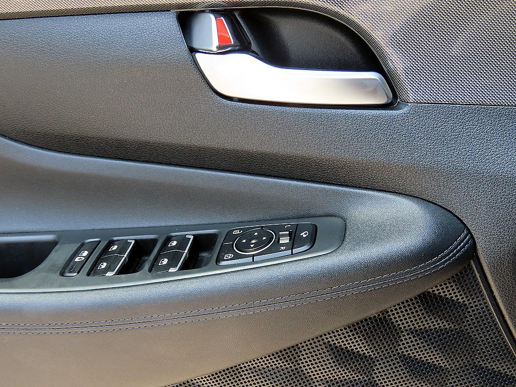 HYUNDAI Santa Fe - Vista 11