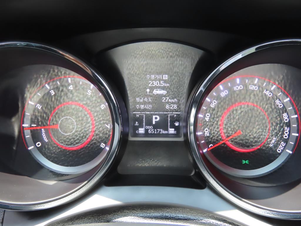 Ssangyong Tivoli 2017 - Importación desde Corea - HF Imports Iquique - Foto 9