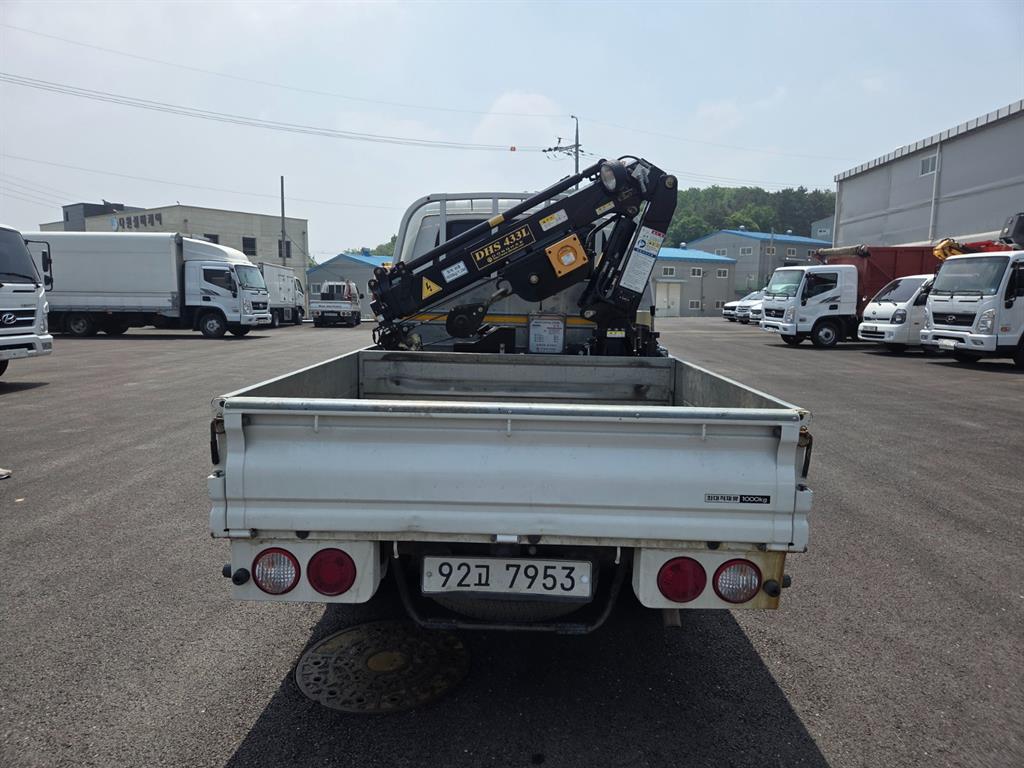 Small Truck Complaint (crane) - Vista 6