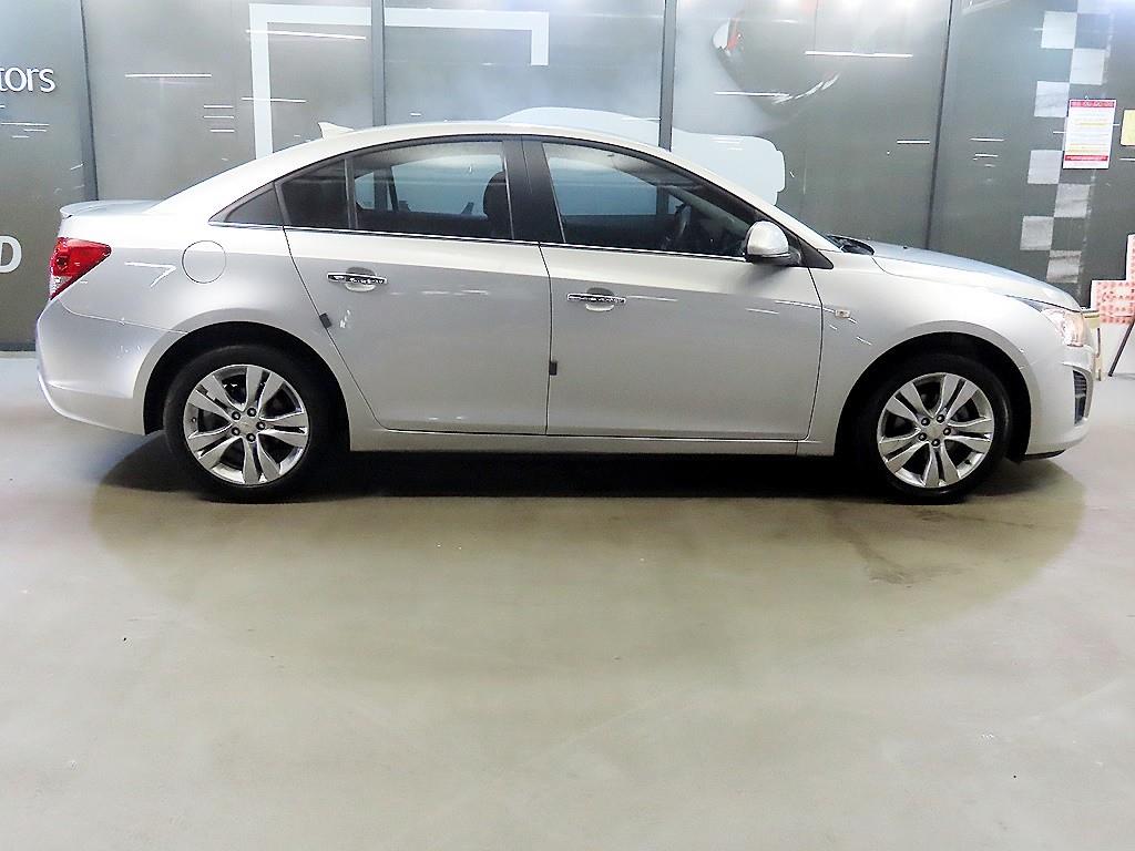 Chevrolet Cruise - Vista 3