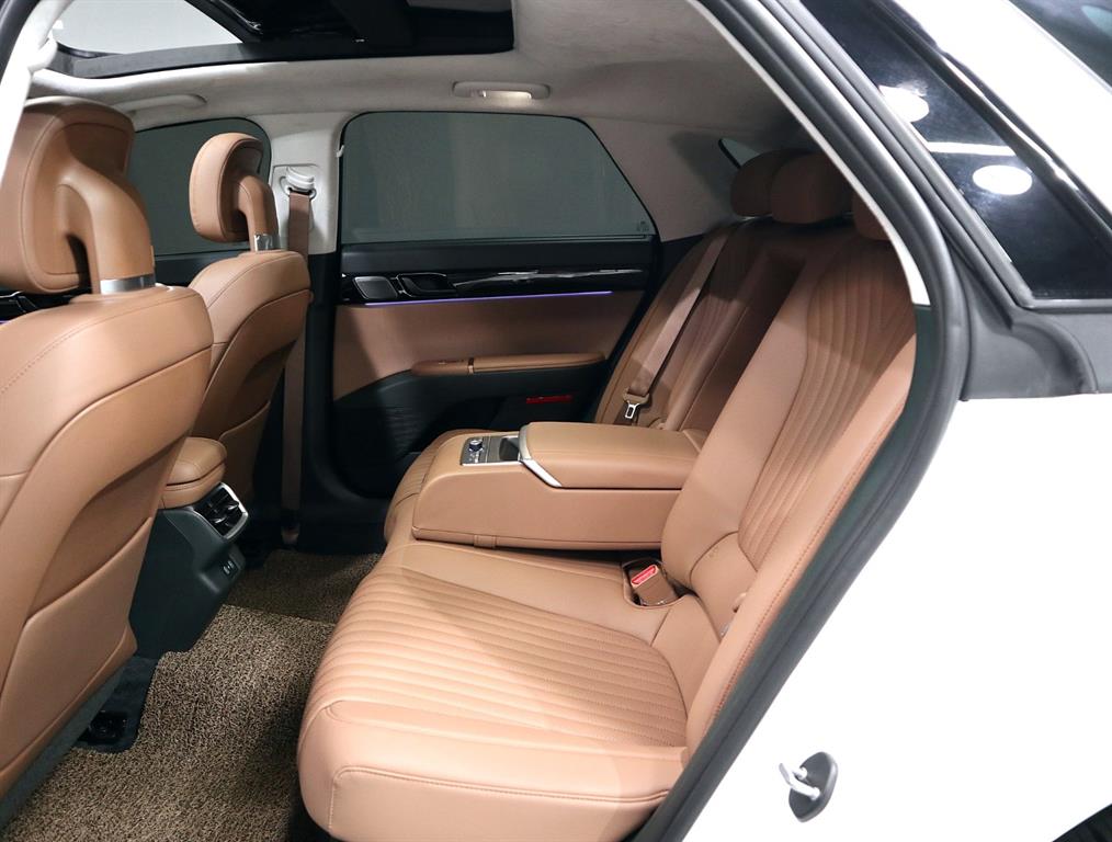 HYUNDAI Grandeur - Vista 10