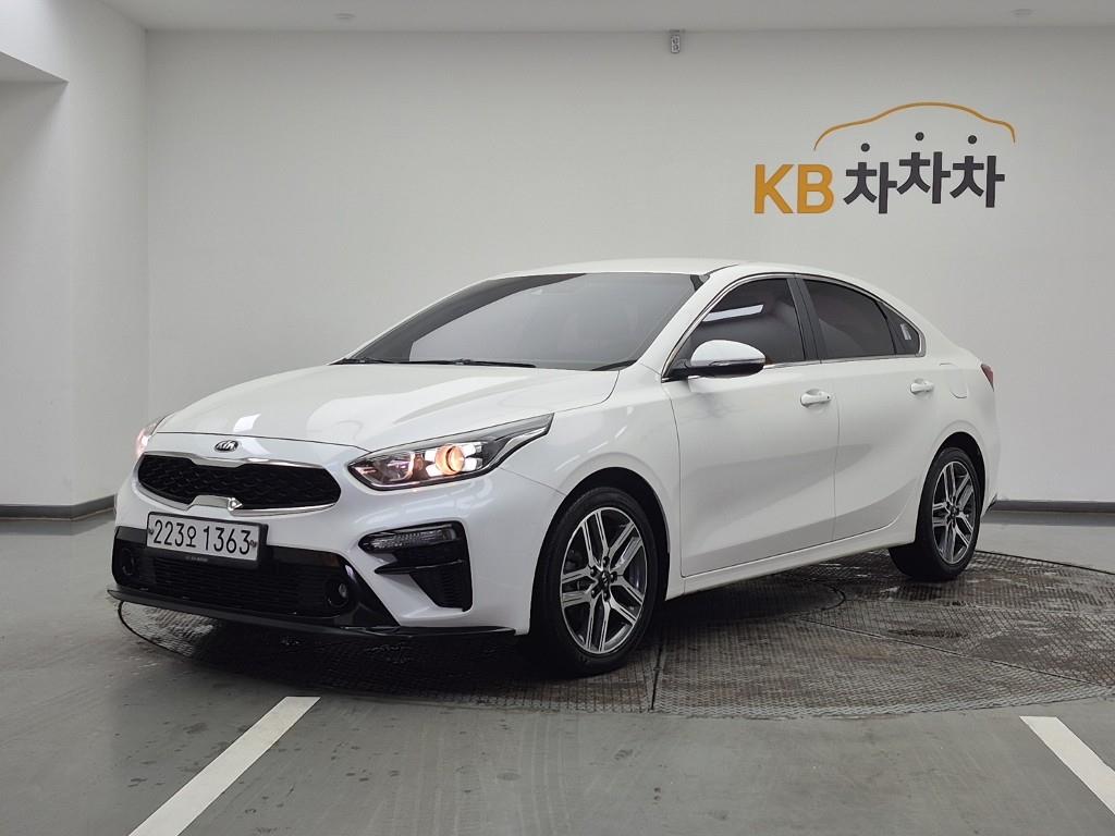KIA K3 2020 Blanco - Importación desde Corea - HF Imports Iquique - Foto 1