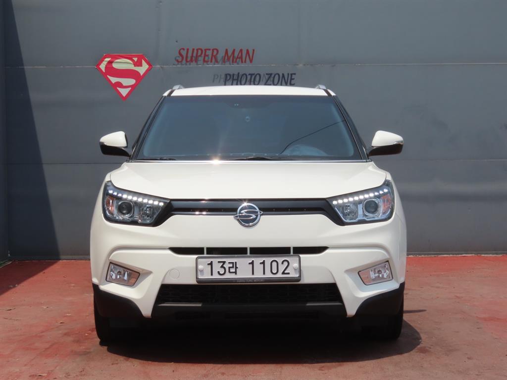 Ssangyong Tivoli - Vista 3