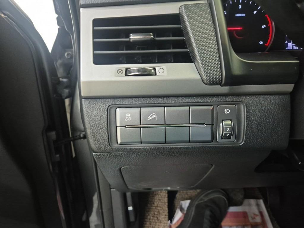 Ssangyong Rexton 2019 Gris - Importación desde Corea - HF Imports Iquique - Foto 16