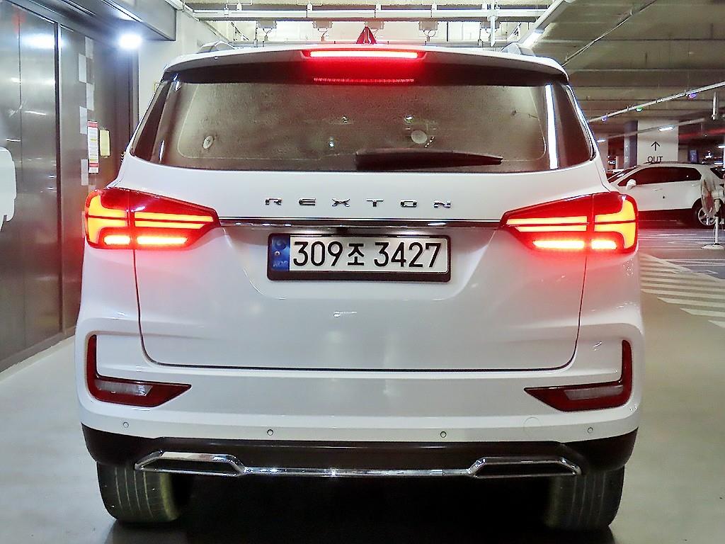 Ssangyong Rexton - Vista 5